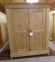 antiker Bauernschrank