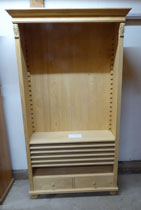 antiker Schrank